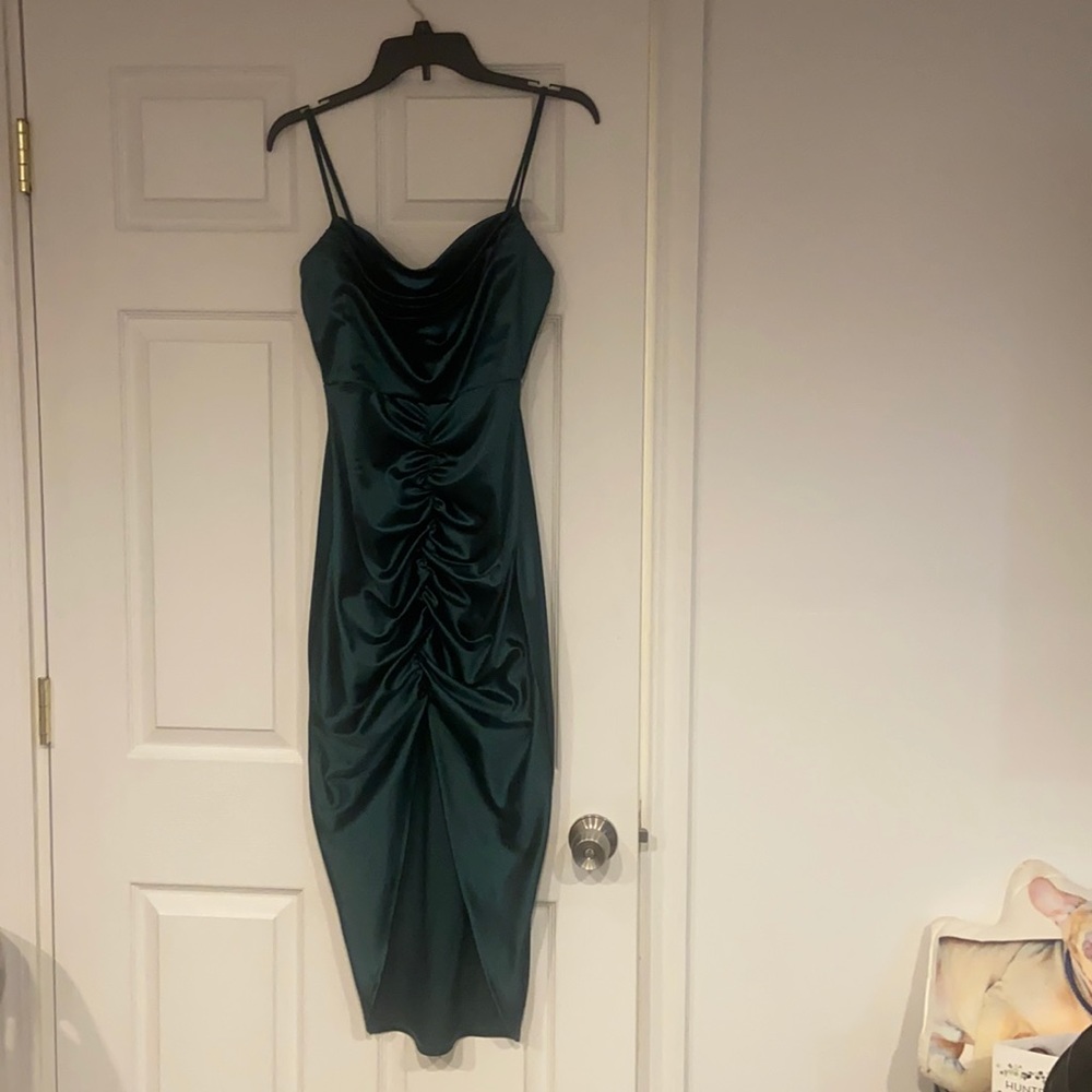 Windsor formal dress wore once
